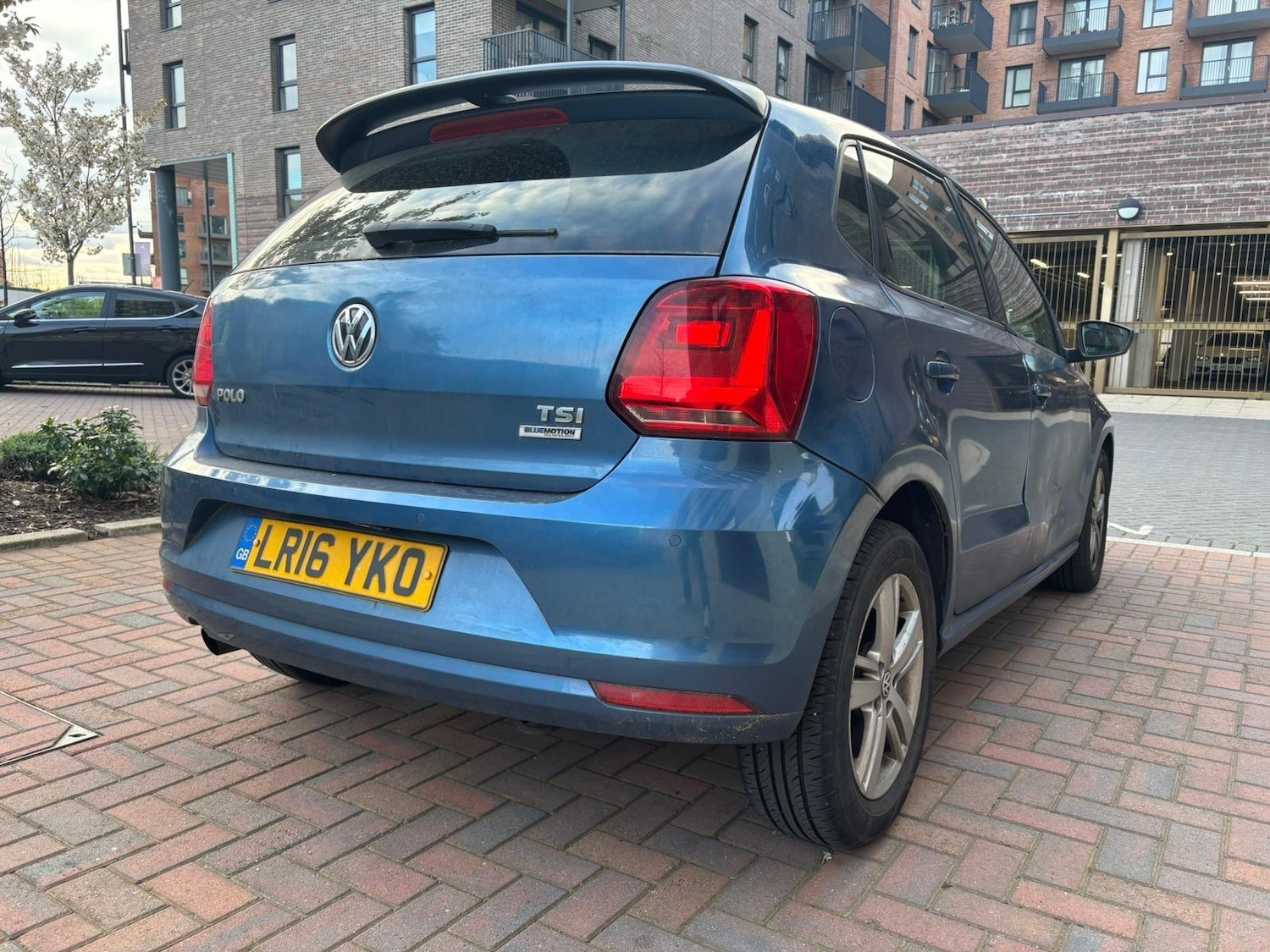 Used Volkswagen Polo for sale - 78100433: Photo 5