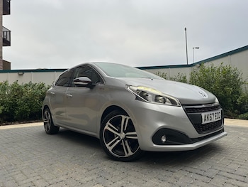 Peugeot - 208