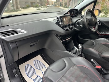 Used Peugeot 208 2017 for sale - 76269648: Photo