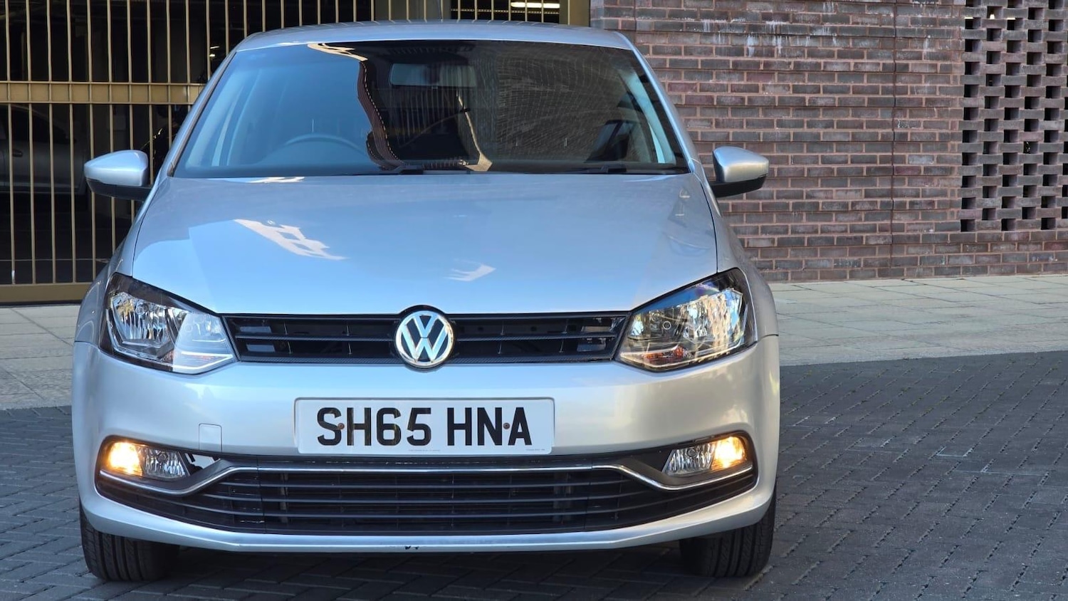 Used Volkswagen Polo 2015 for sale - 76759778: Photo 6