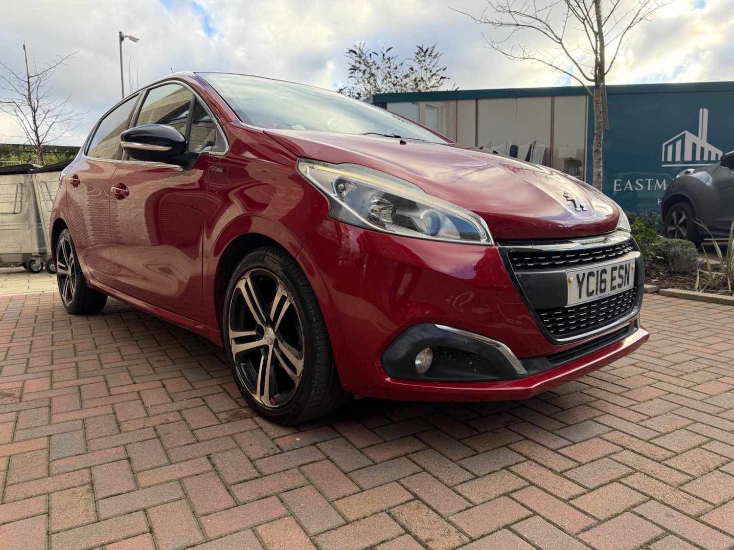 Used Peugeot 208 2016 for sale - 77279731: Photo 13