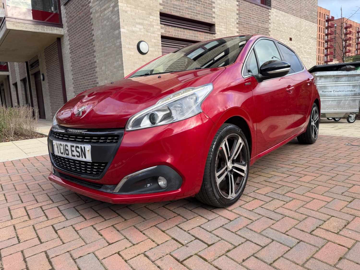 Used Peugeot 208 2016 for sale - 77279731: Photo 14