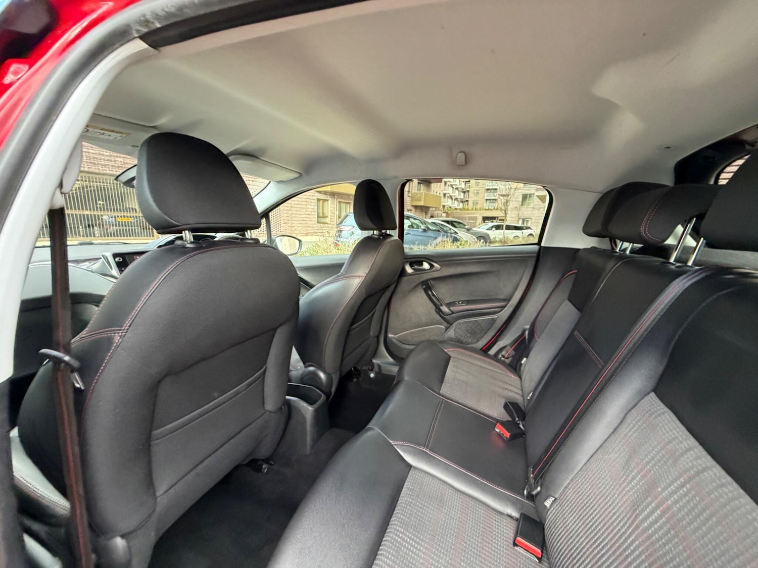 Used Peugeot 208 2016 for sale - 77279731: Photo 21