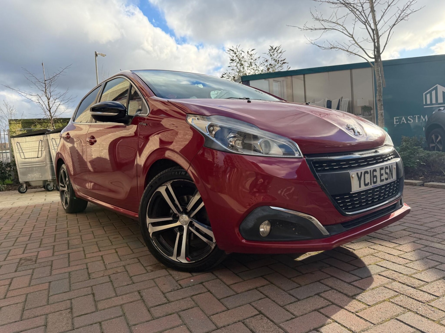 Used Peugeot 208 2016 for sale - 77279731: Photo 8