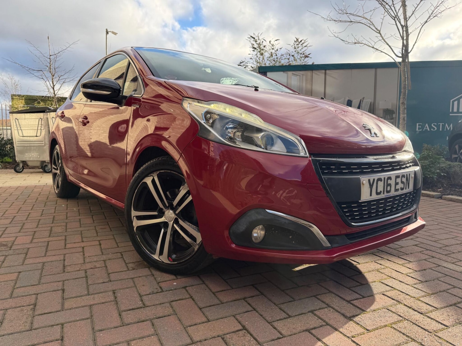 Used Peugeot 208 2016 for sale - 77279731: Photo 9
