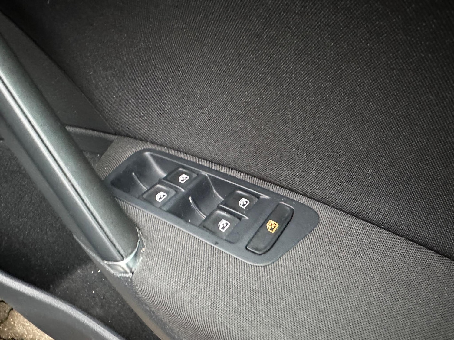 Vehicle 33