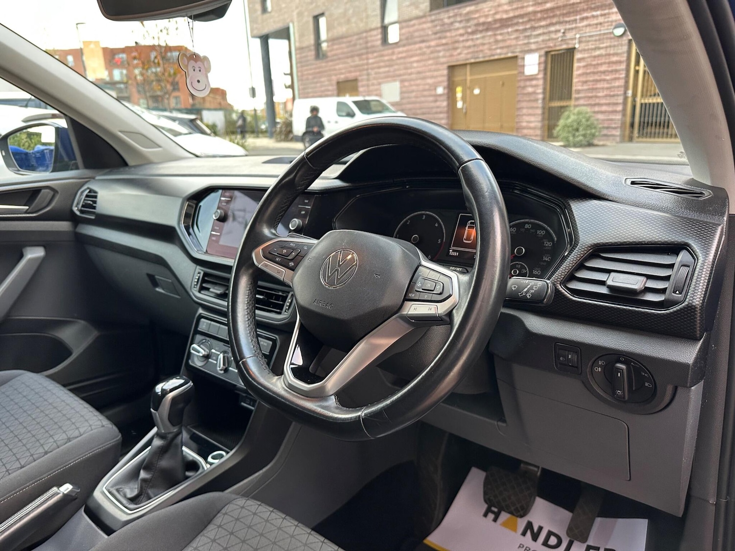 Used Volkswagen T-Cross 2020 for sale - 76991169: Photo 17