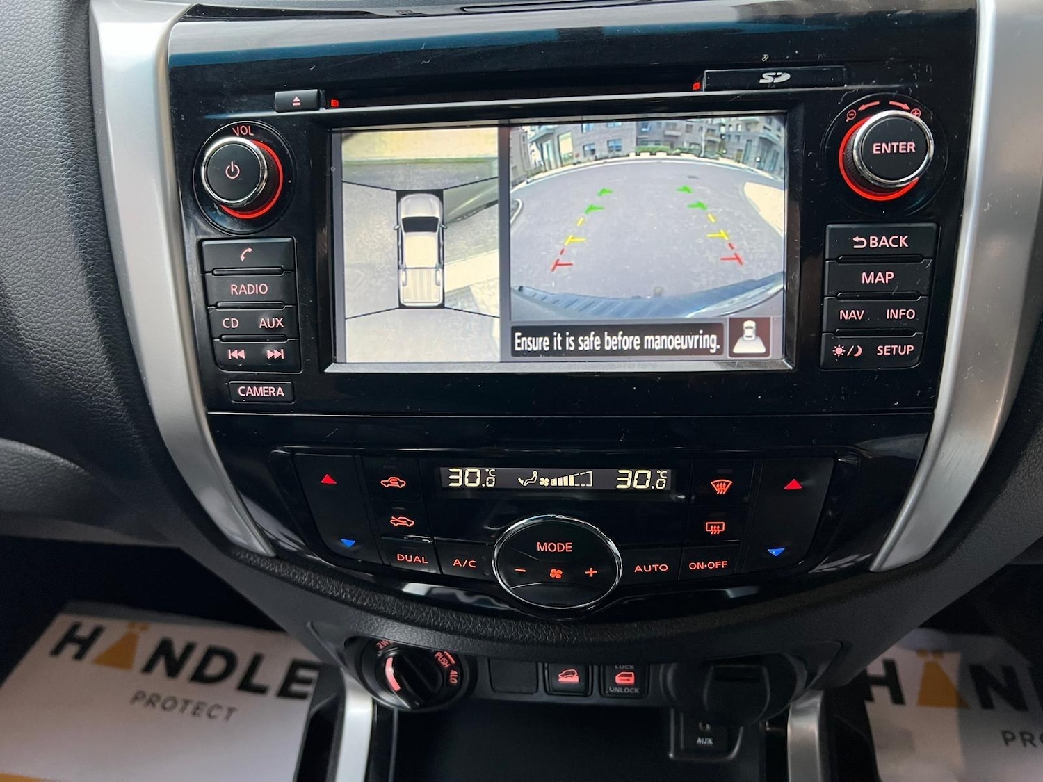 Used Nissan Navara 2018 for sale - 77683956: Photo 17