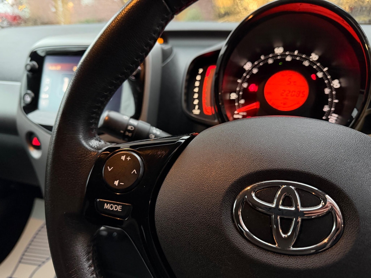 Used Toyota AYGO 2019 for sale - 77156643: Photo 25
