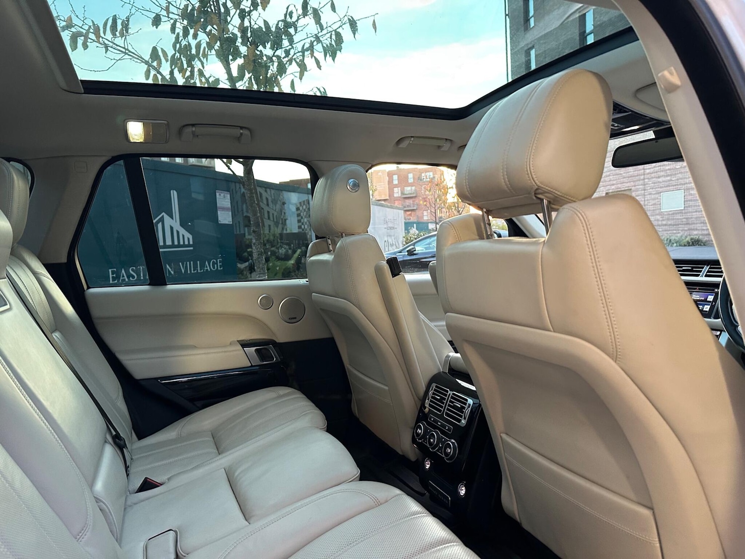 Used Land Rover Range Rover 2016 for sale - 76993755: Photo 23