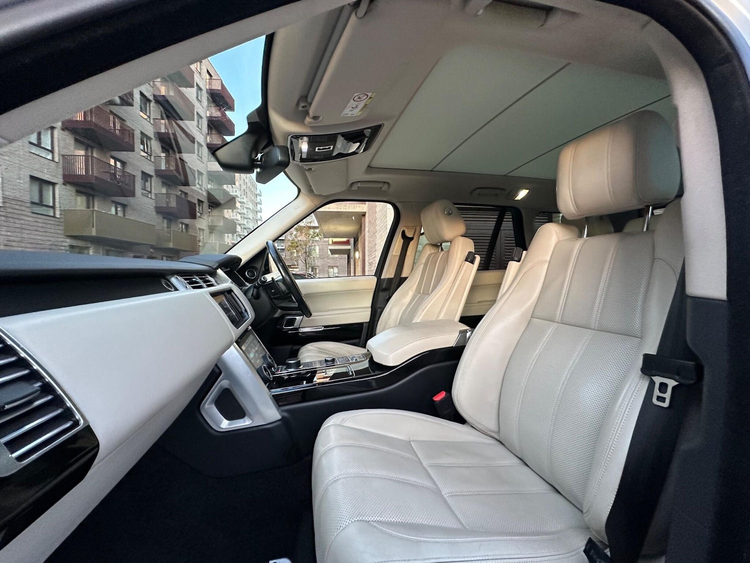 Used Land Rover Range Rover 2016 for sale - 76993755: Photo 39