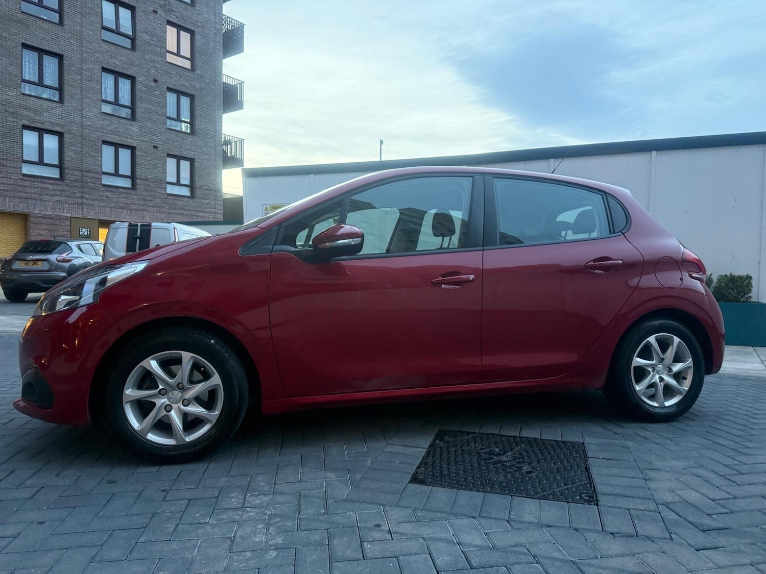 Used Peugeot 208 2019 for sale - 76424613: Photo 14
