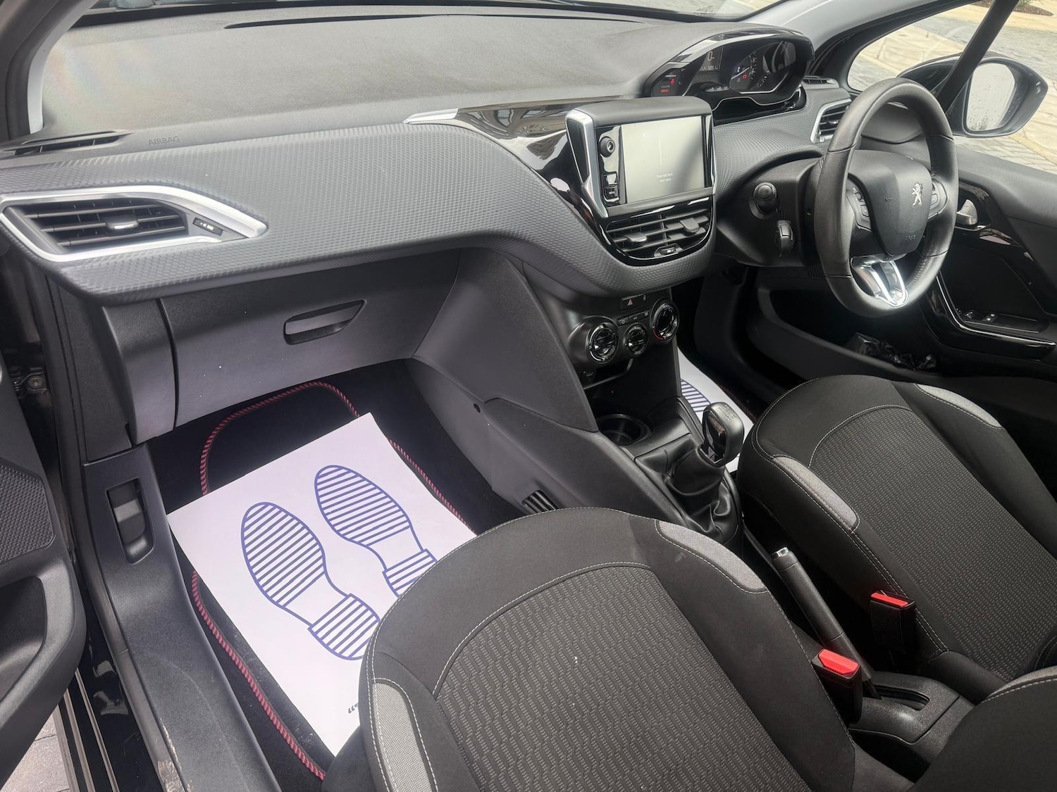 Used Peugeot 208 2019 for sale - 76424613: Photo 3