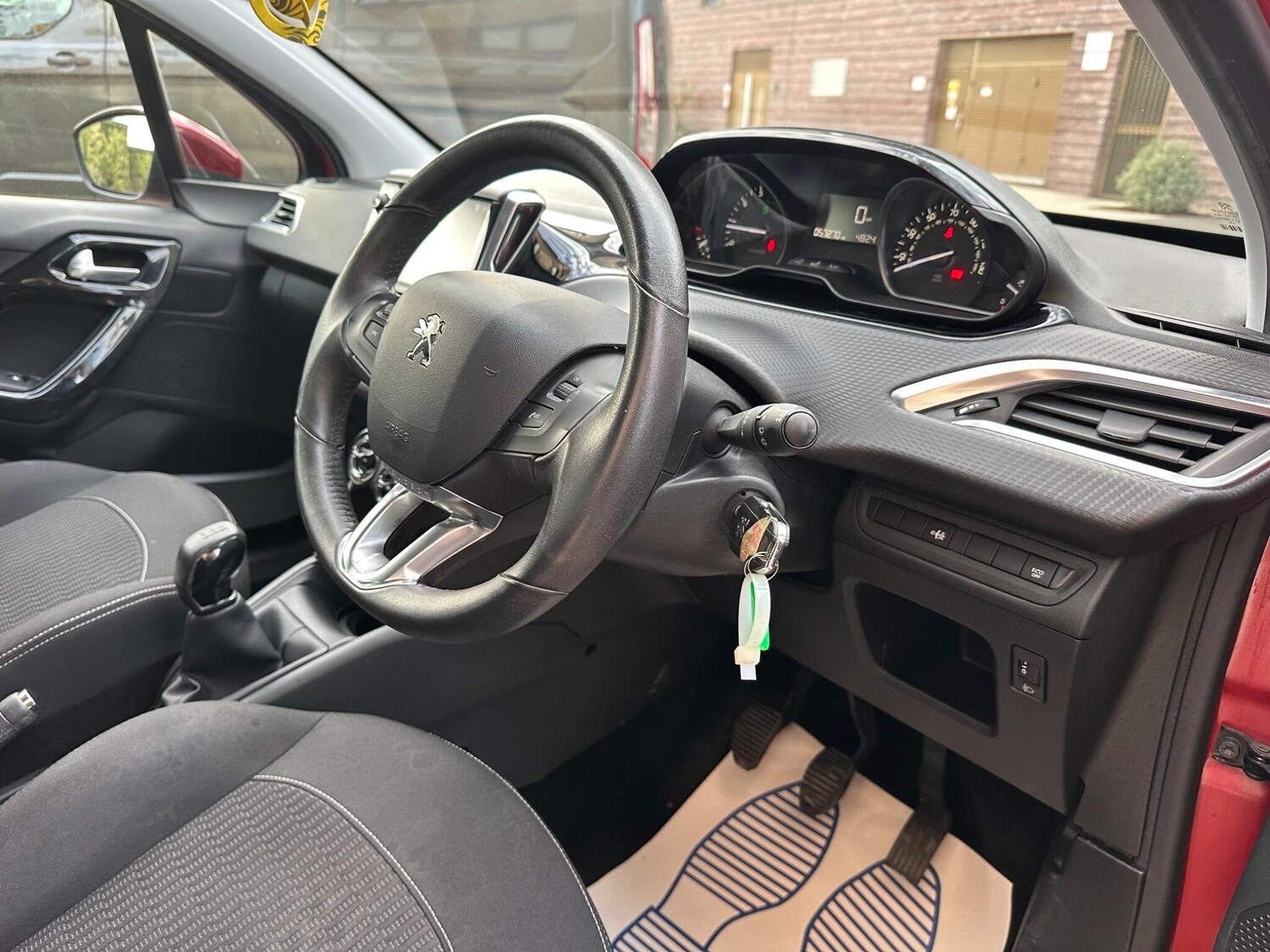 Used Peugeot 208 2019 for sale - 76424613: Photo 39