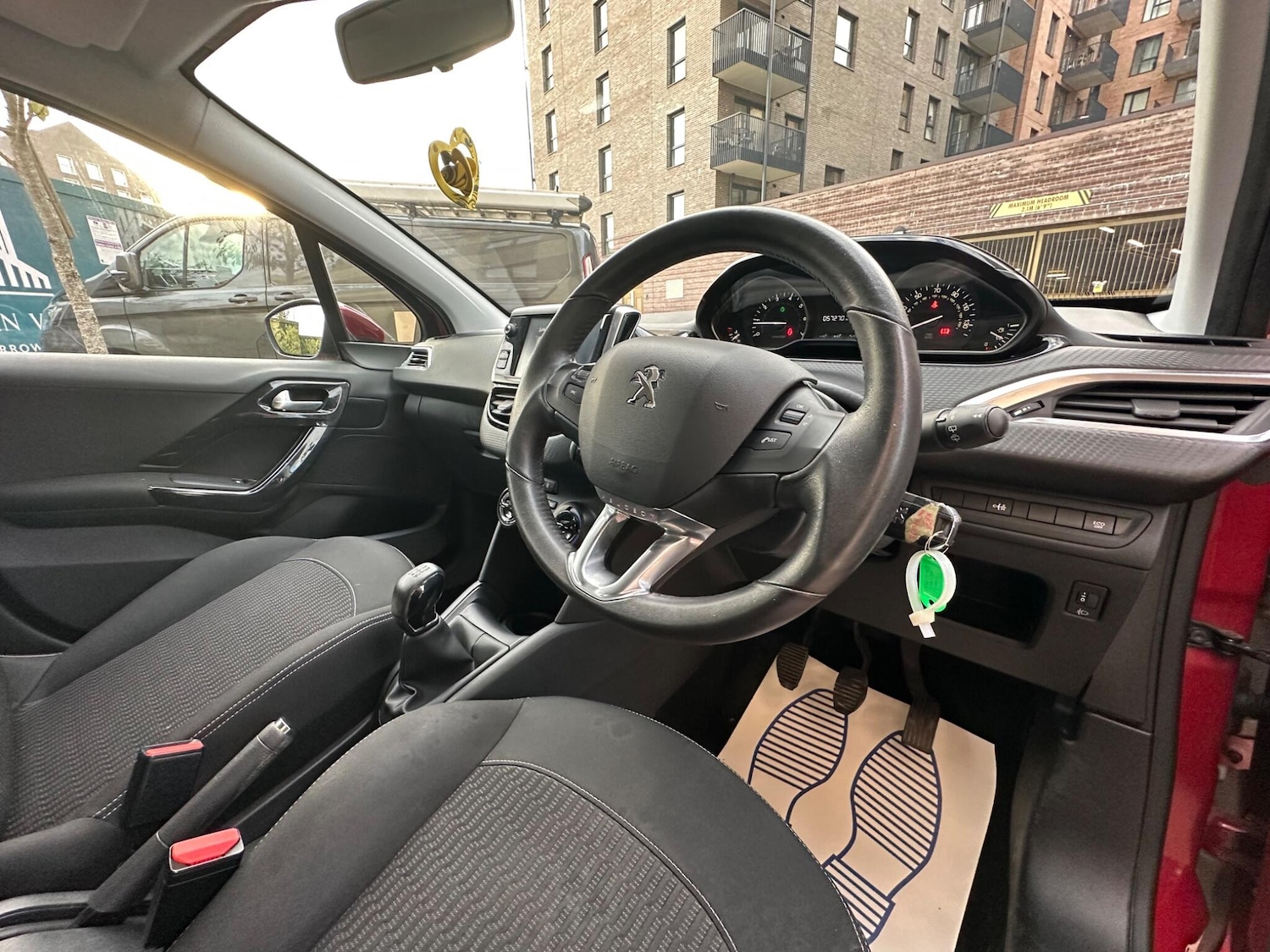 Used Peugeot 208 2019 for sale - 76424613: Photo 41