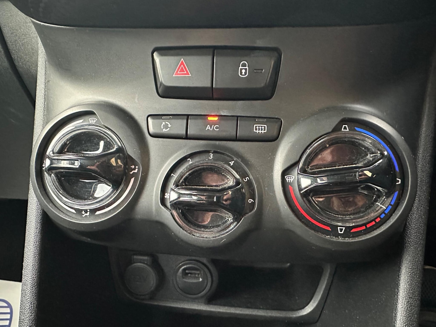 Used Peugeot 208 2019 for sale - 76424613: Photo 42