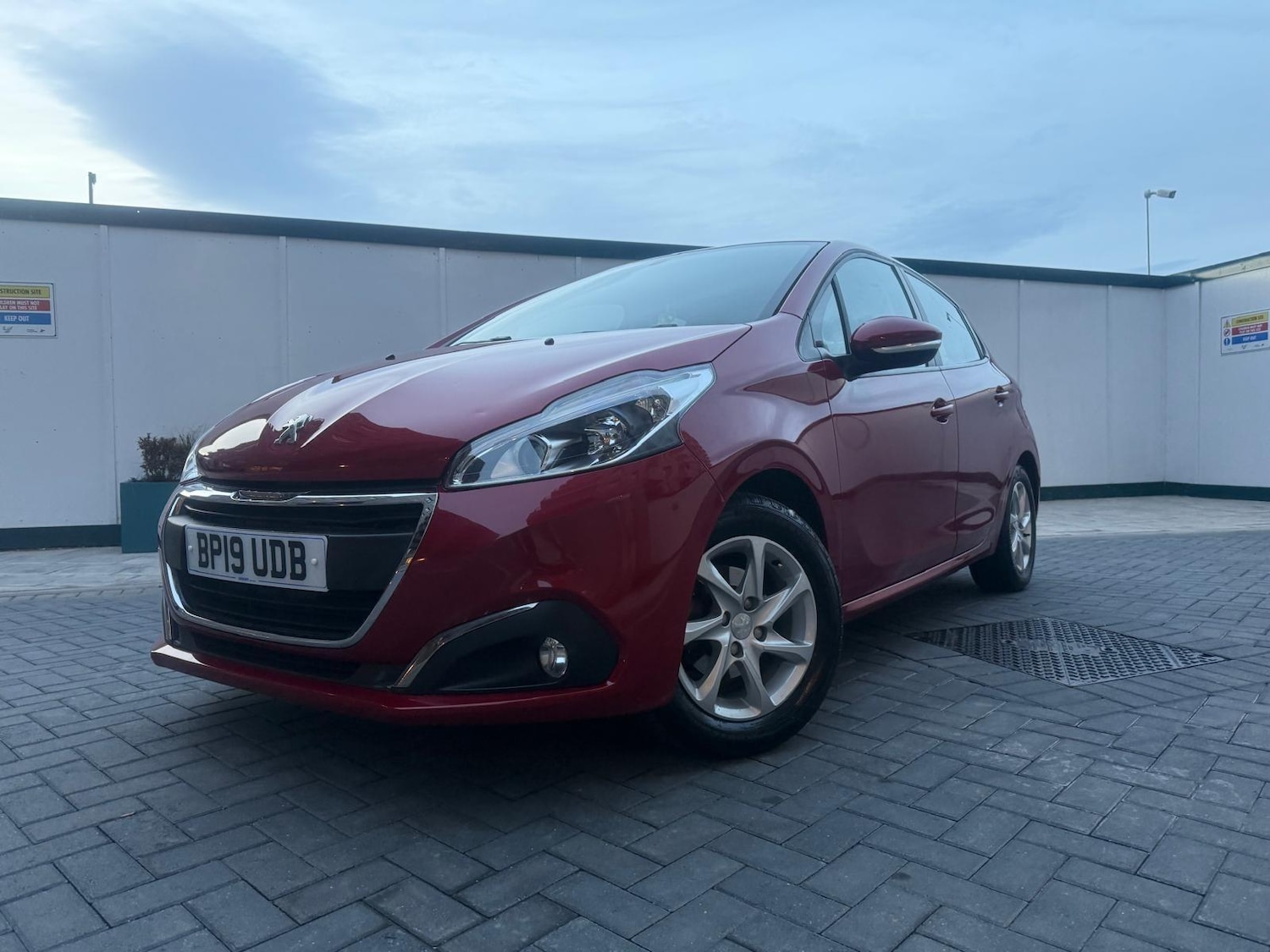 Used Peugeot 208 2019 for sale - 76424613: Photo 5