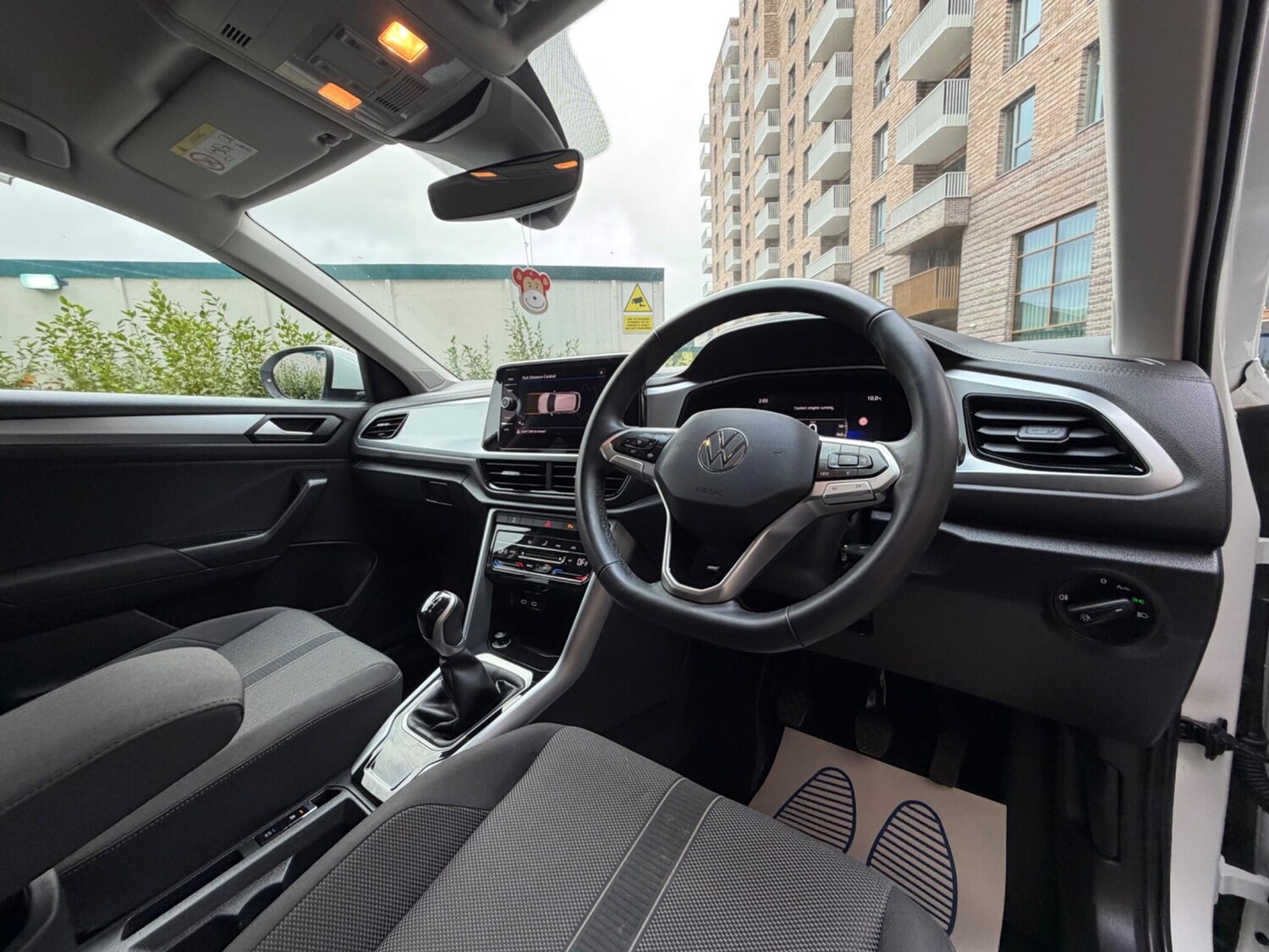 Used Volkswagen T-Roc for sale - 77509643: Photo 16