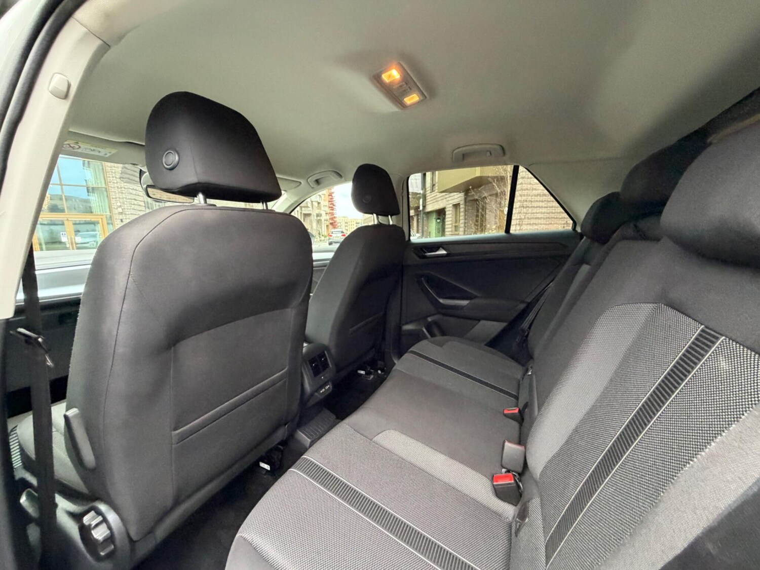 Used Volkswagen T-Roc for sale - 77509643: Photo 21