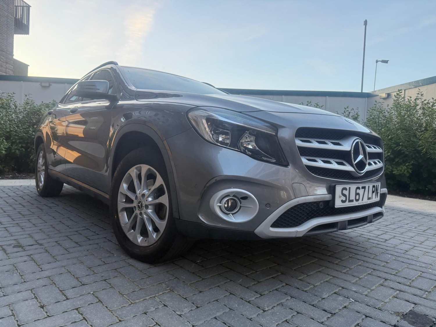 Used Mercedes-Benz GLA 2017 for sale - 76388080: Photo 1