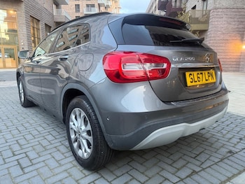 Used Mercedes-Benz GLA 2017 for sale - 76388080: Photo