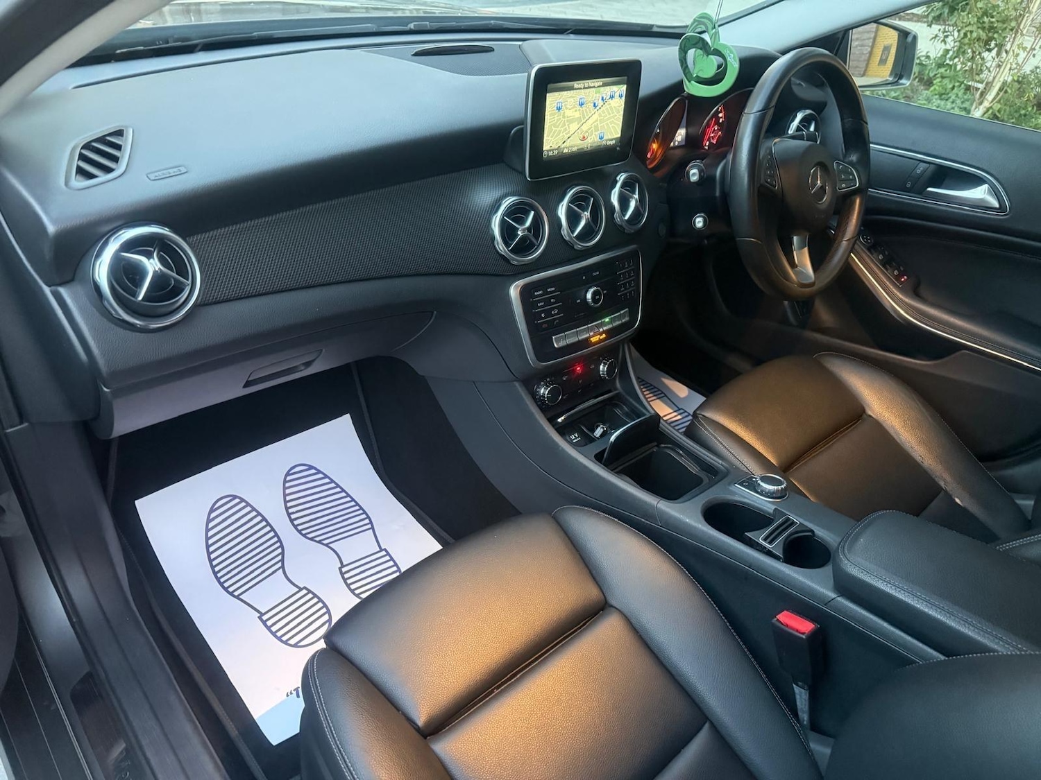 Used Mercedes-Benz GLA 2017 for sale - 76388080: Photo 4