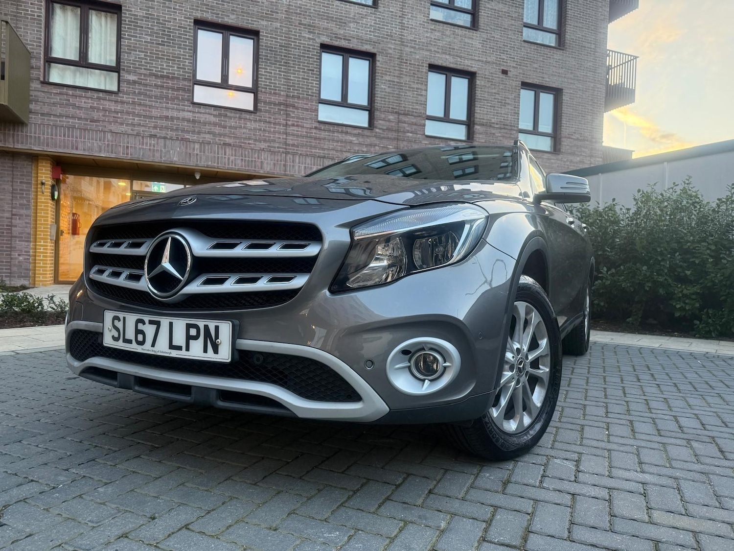 Used Mercedes-Benz GLA 2017 for sale - 76388080: Photo 9