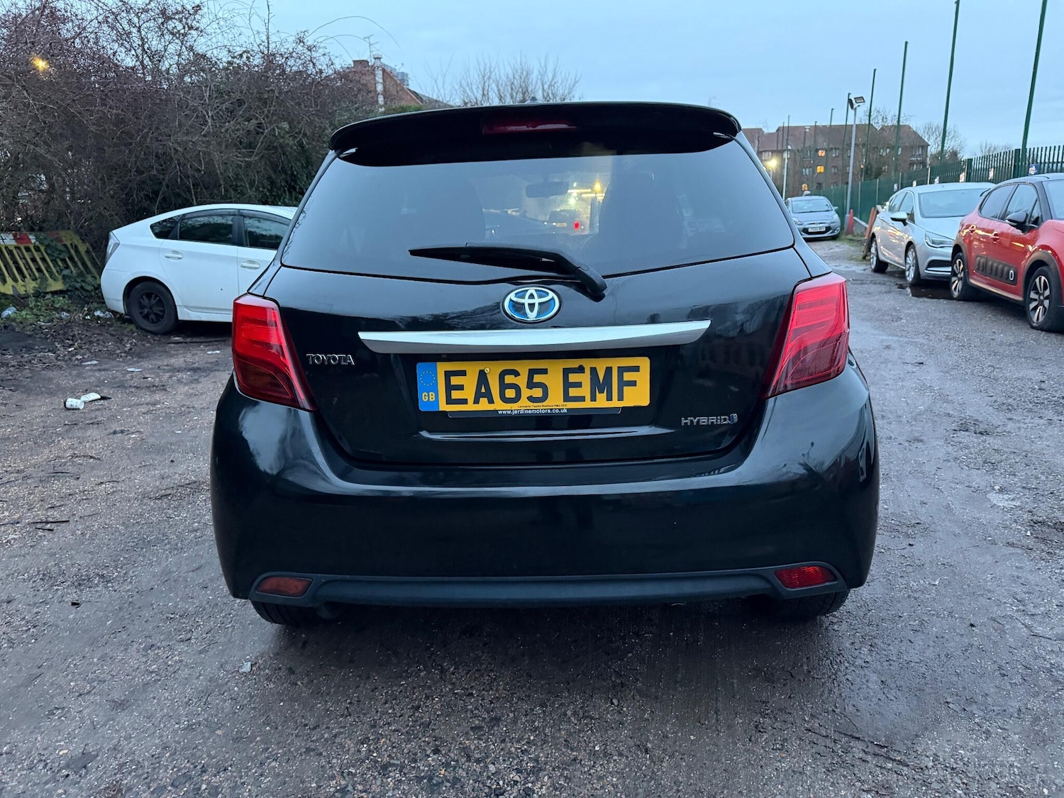 Used Toyota Yaris 2015 for sale - 77202722: Photo 11