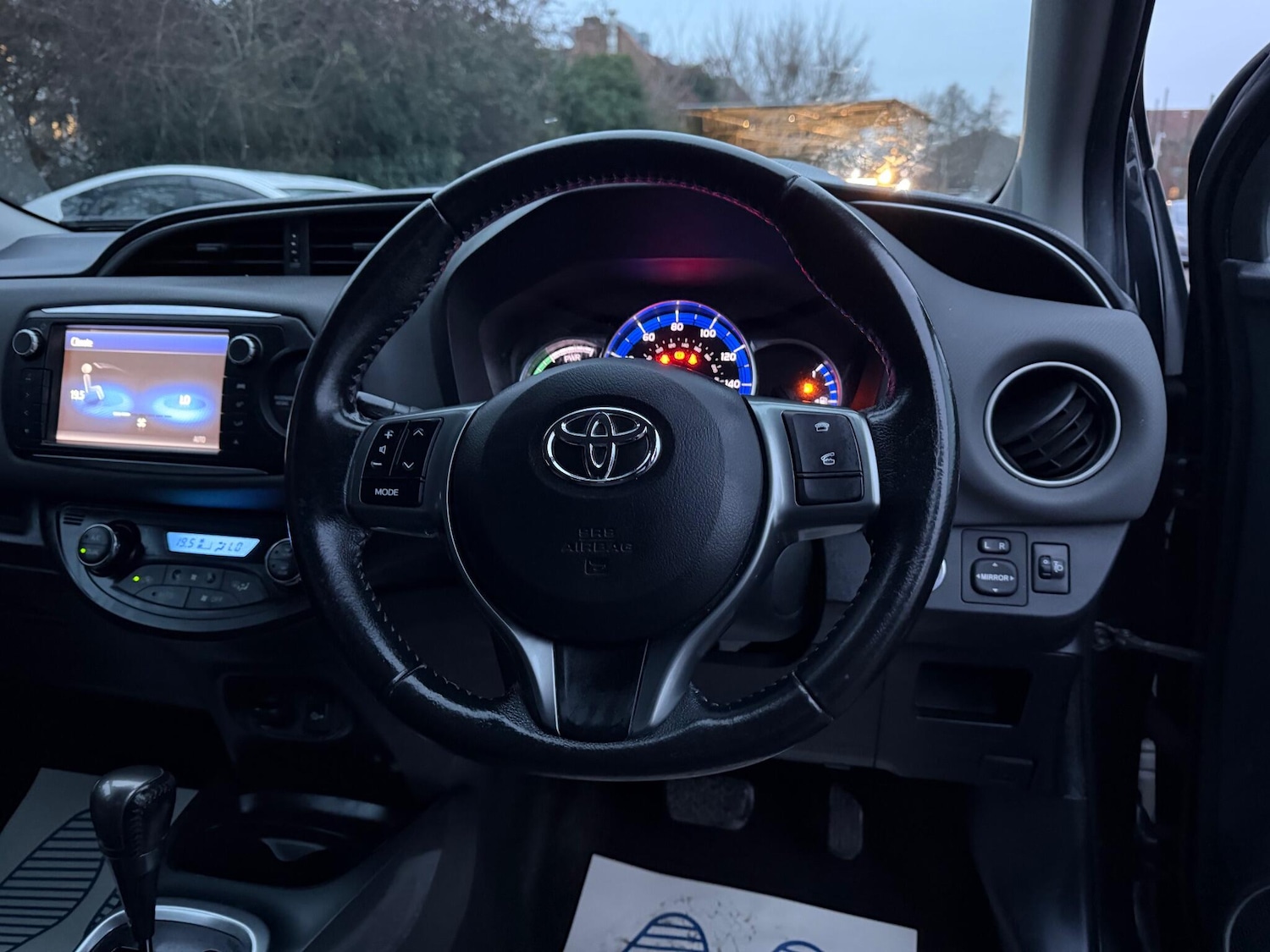 Used Toyota Yaris 2015 for sale - 77202722: Photo 16