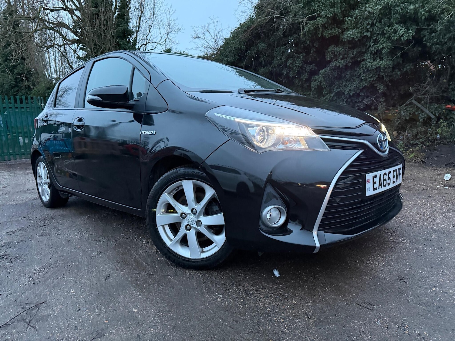Used Toyota Yaris 2015 for sale - 77202722: Photo 6