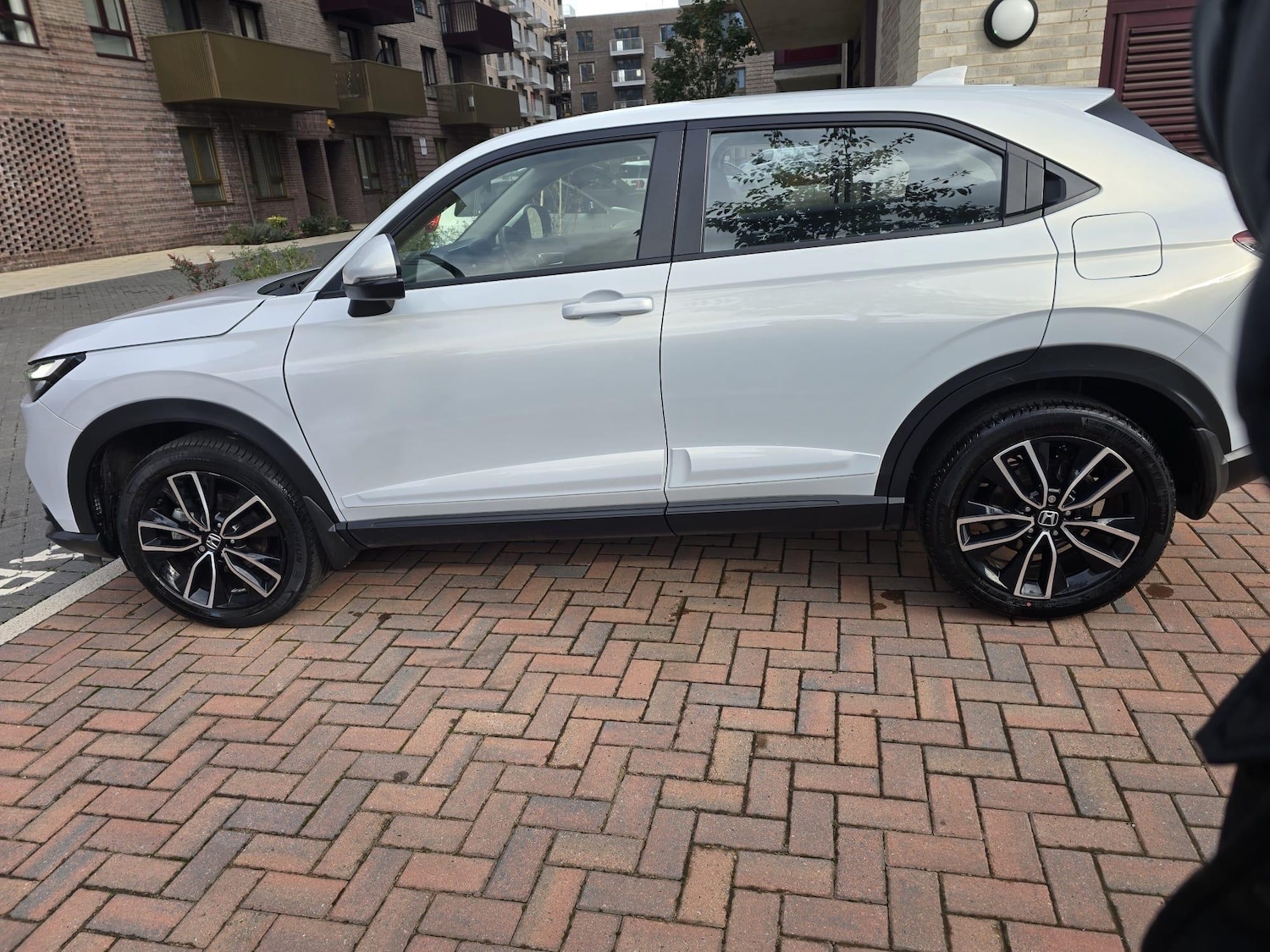 Used Honda HR-V 2023 for sale - 76336801: Photo 12