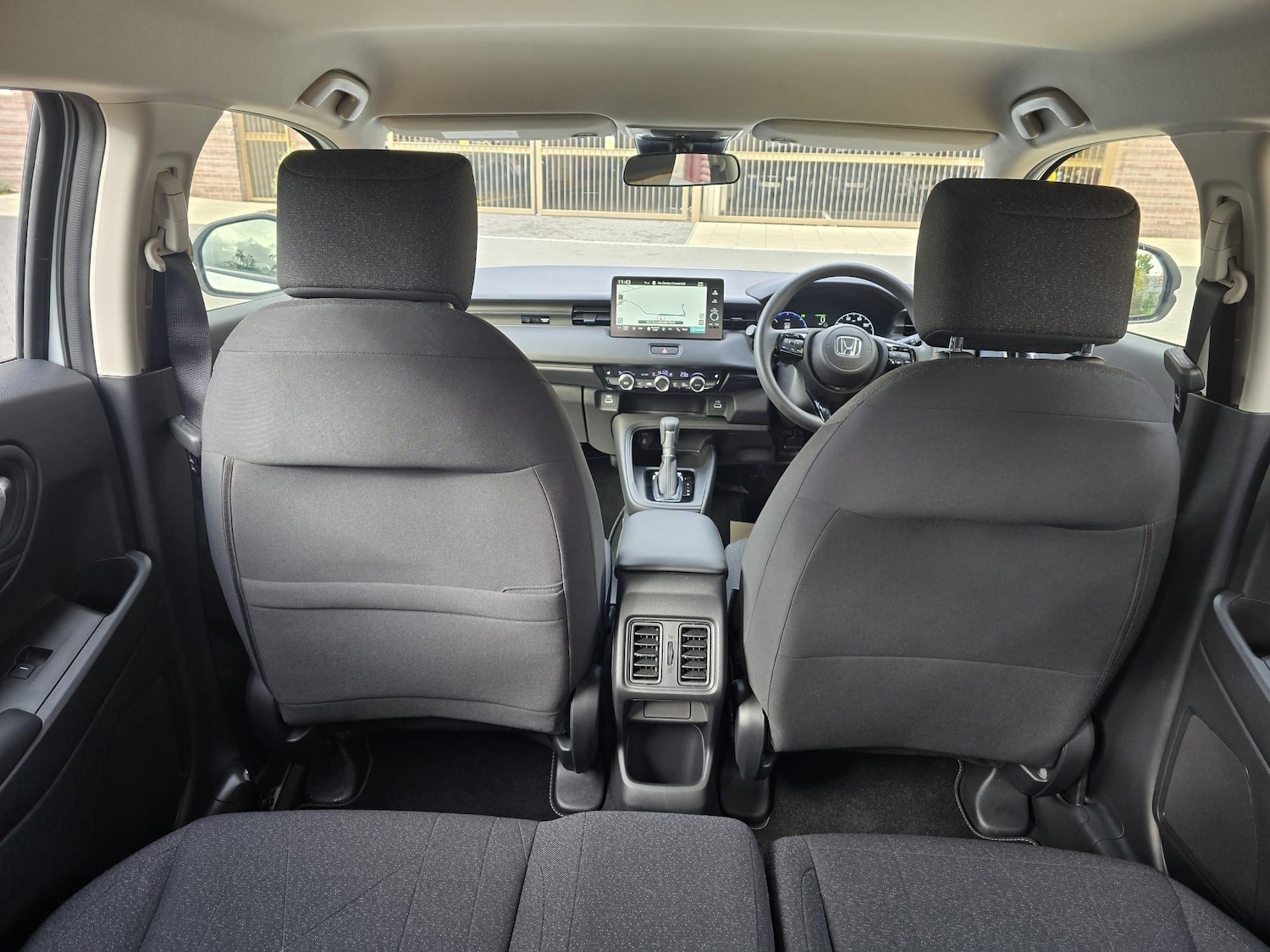 Used Honda HR-V 2023 for sale - 76336801: Photo 3
