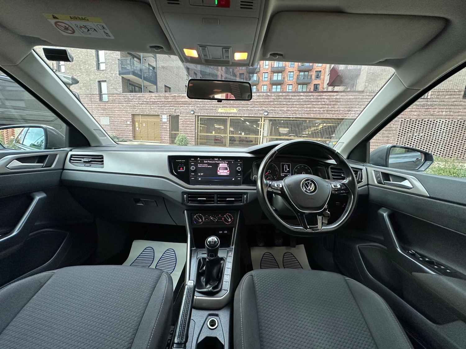 Used Volkswagen Polo 2021 for sale - 76988578: Photo 4