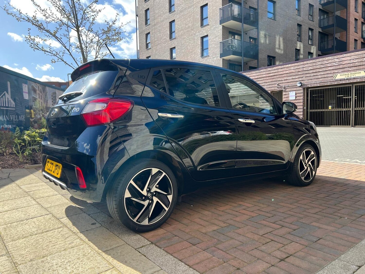 Used Hyundai i10 2023 for sale - 77898302: Photo 25