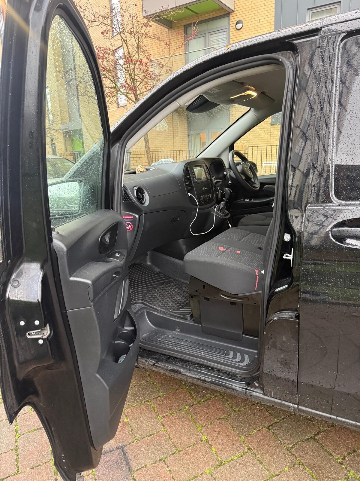 Used Mercedes-Benz Vito 2023 for sale - 76715347: Photo 24