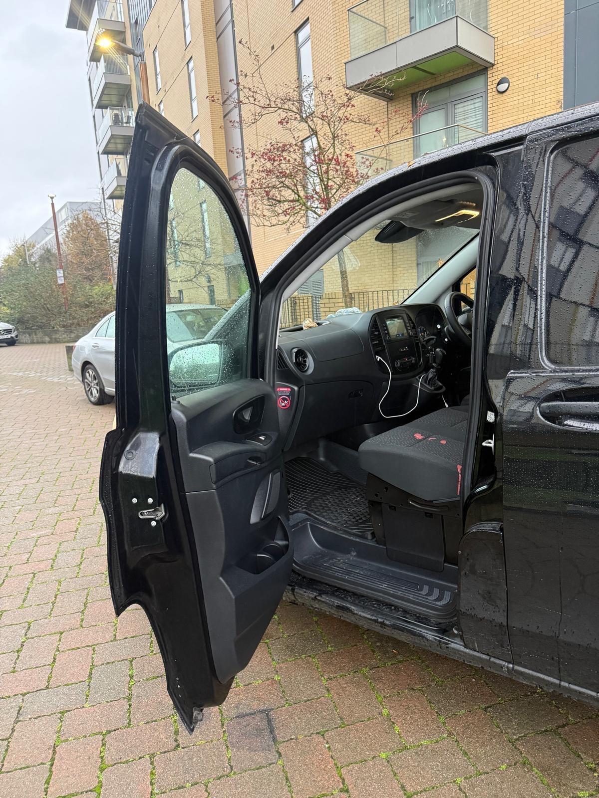 Used Mercedes-Benz Vito 2023 for sale - 76715347: Photo 25