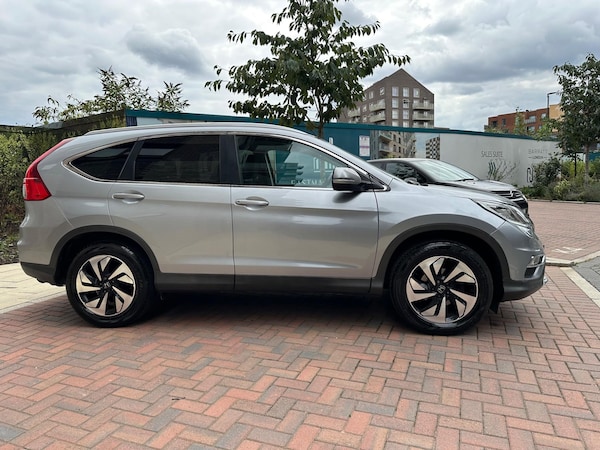 Used Honda CR-V 2017 for sale - 75459610: Photo 15