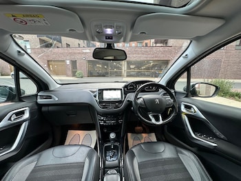 Used Peugeot 2008 2019 for sale - 75657998: Photo