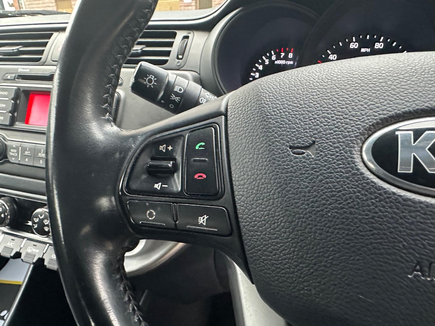 Used Kia Rio 2013 for sale - 76688501: Photo 25