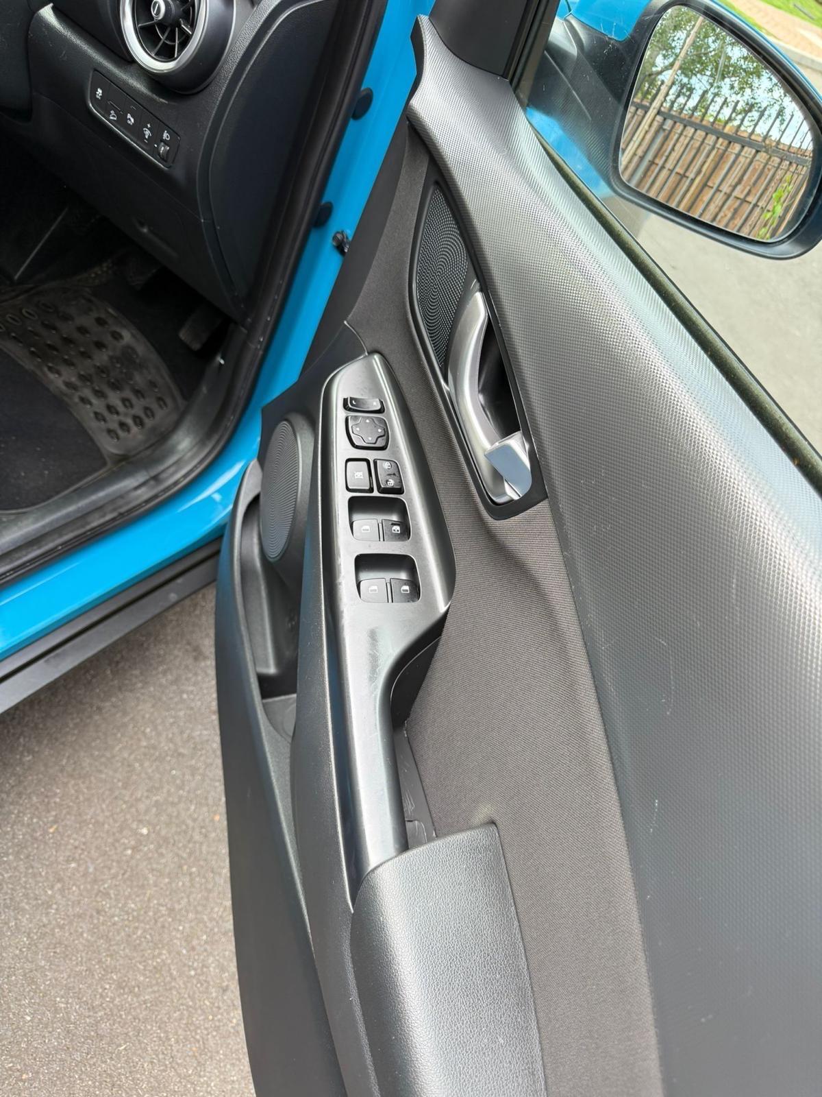 Used Hyundai KONA 2022 for sale - 77633914: Photo 14