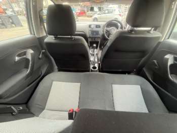 Used Volkswagen Polo 2009 for sale - 74631636: Photo