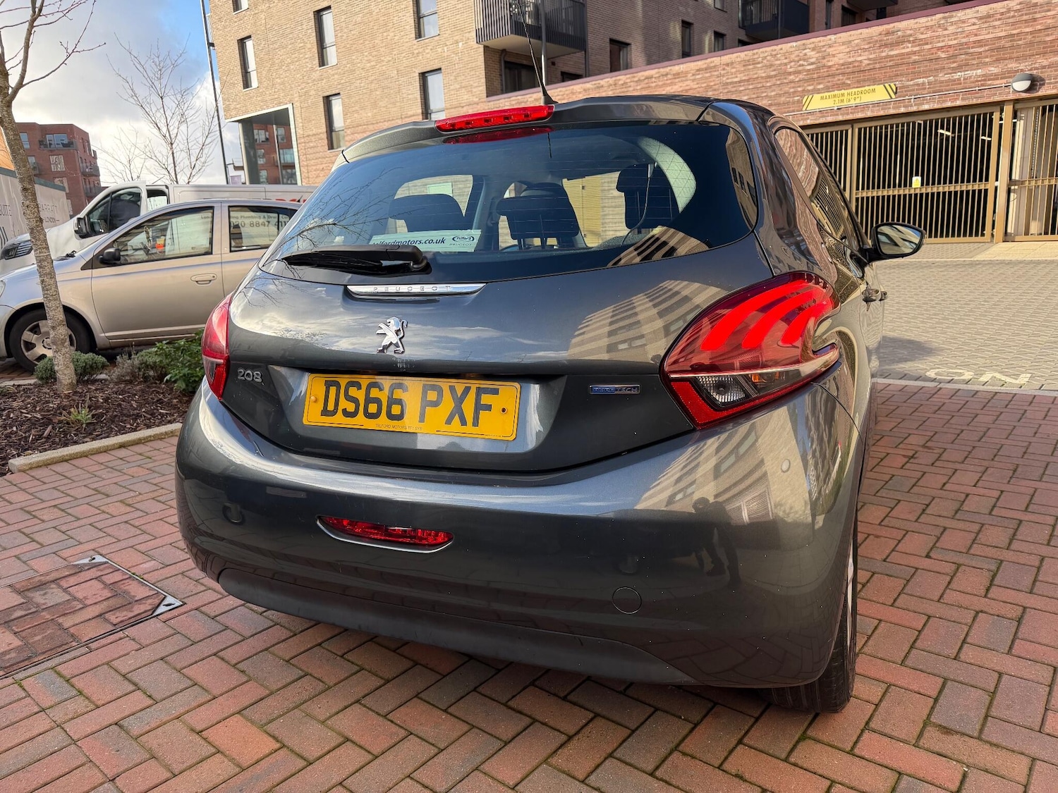 Used Peugeot 208 2017 for sale - 76898922: Photo 13