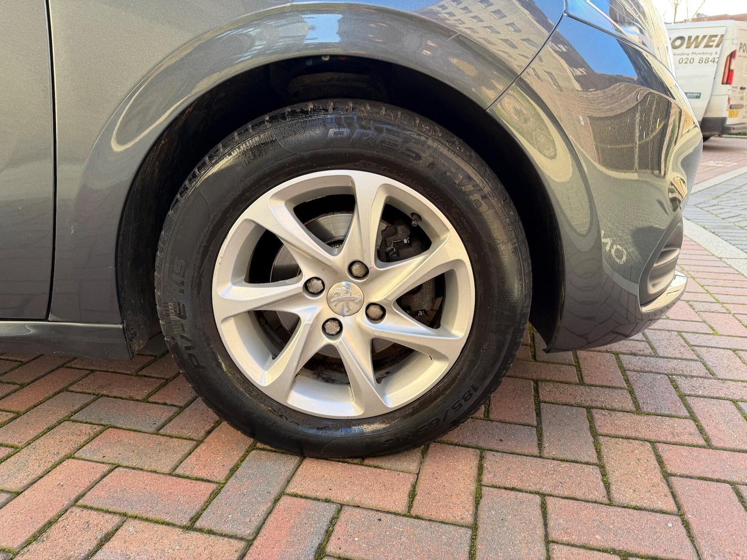 Used Peugeot 208 2017 for sale - 76898922: Photo 32