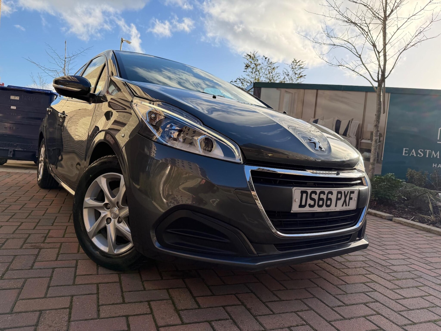 Used Peugeot 208 2017 for sale - 76898922: Photo 5