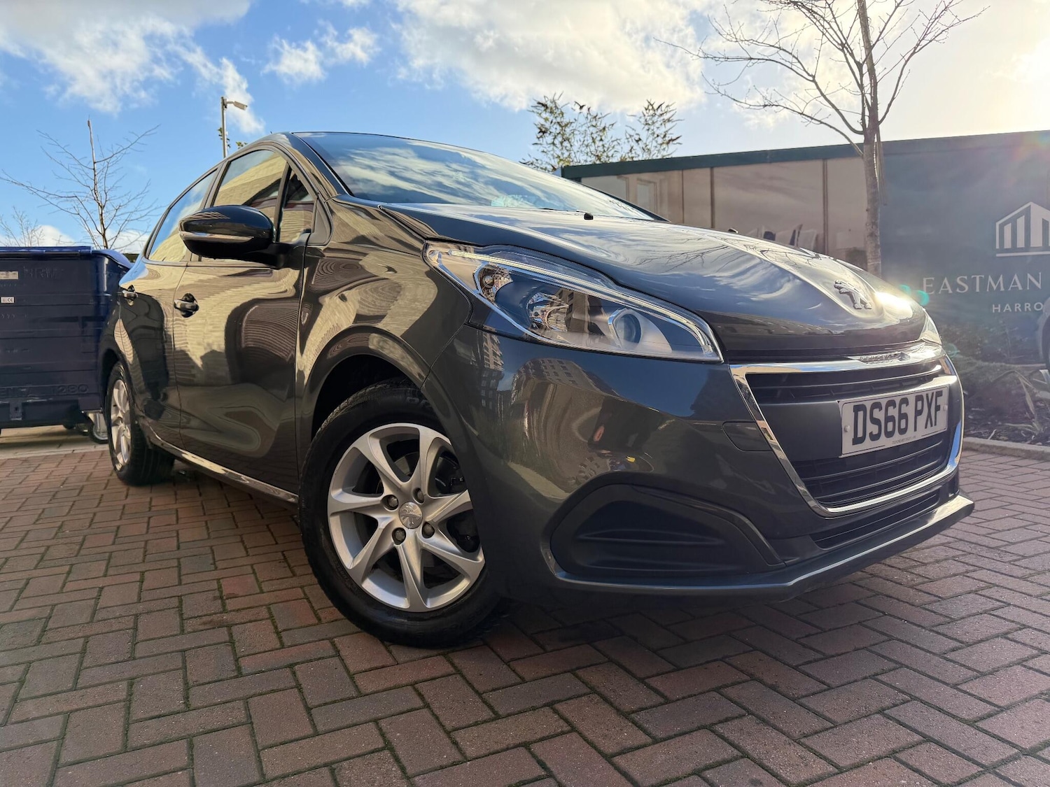 Used Peugeot 208 2017 for sale - 76898922: Photo 7