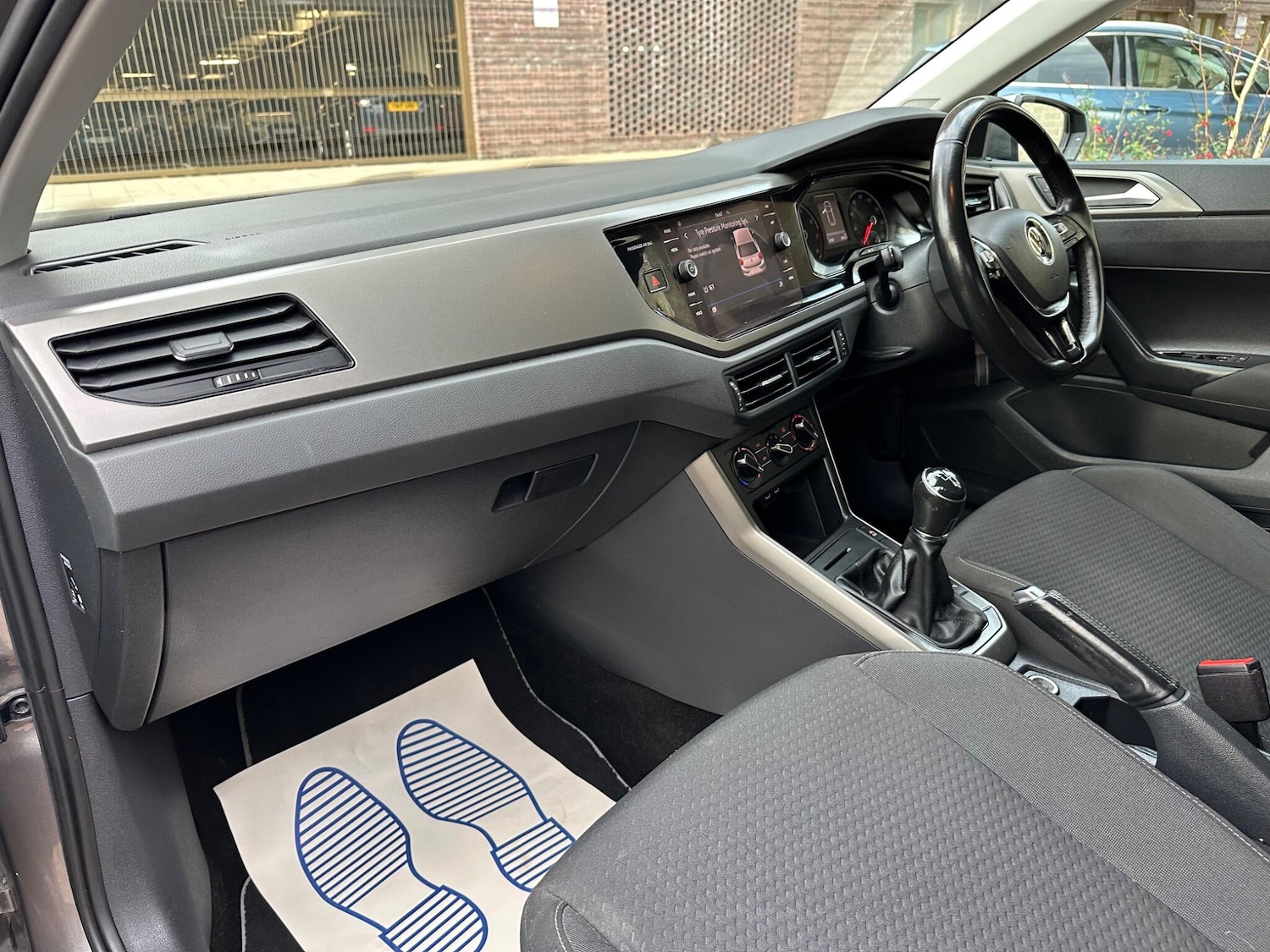 Used Volkswagen Polo 2021 for sale - 76592354: Photo 3