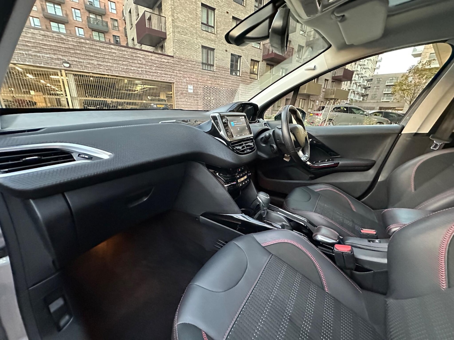 Used Peugeot 2008 2018 for sale - 76608207: Photo 21