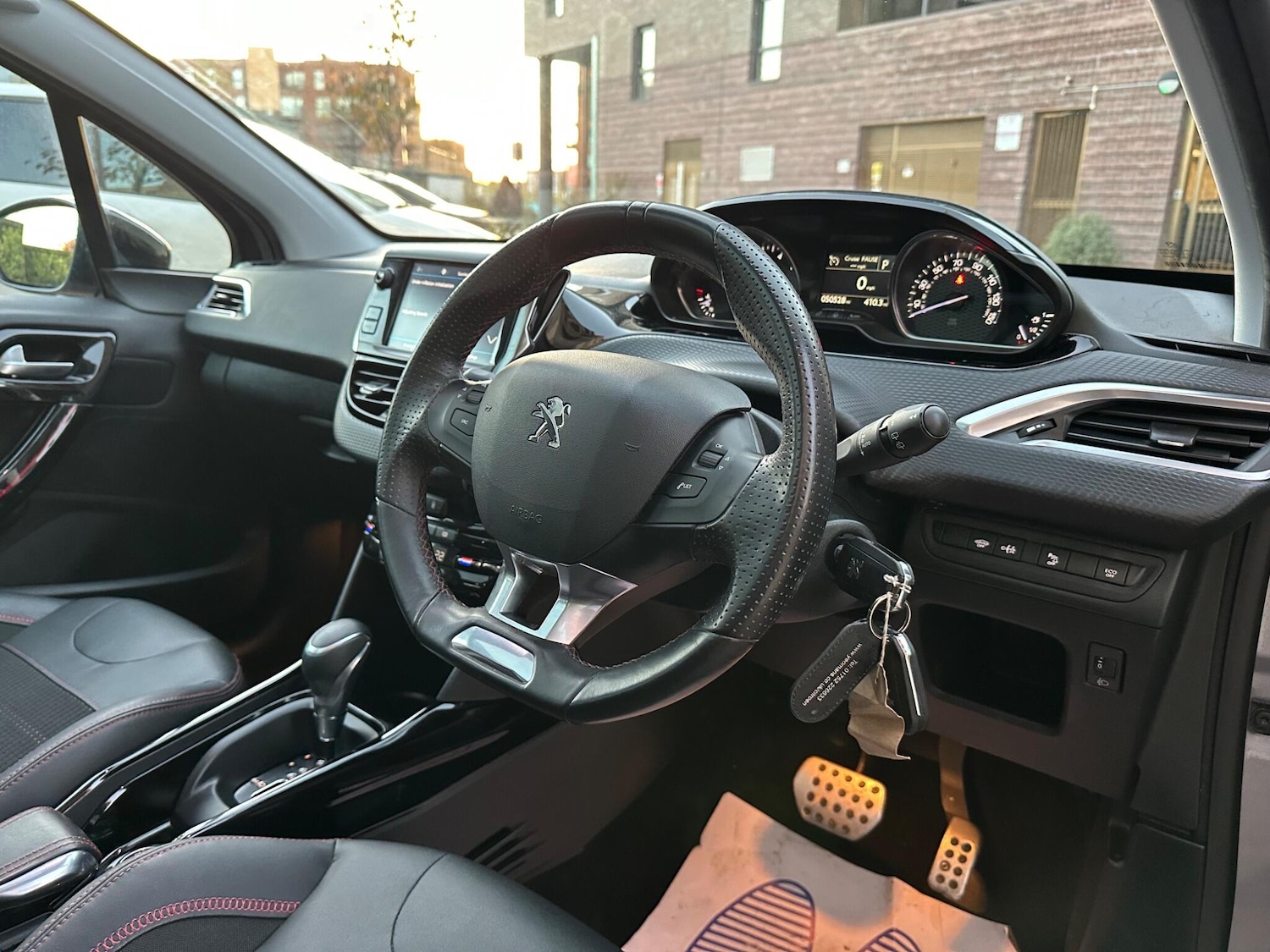 Used Peugeot 2008 2018 for sale - 76608207: Photo 24