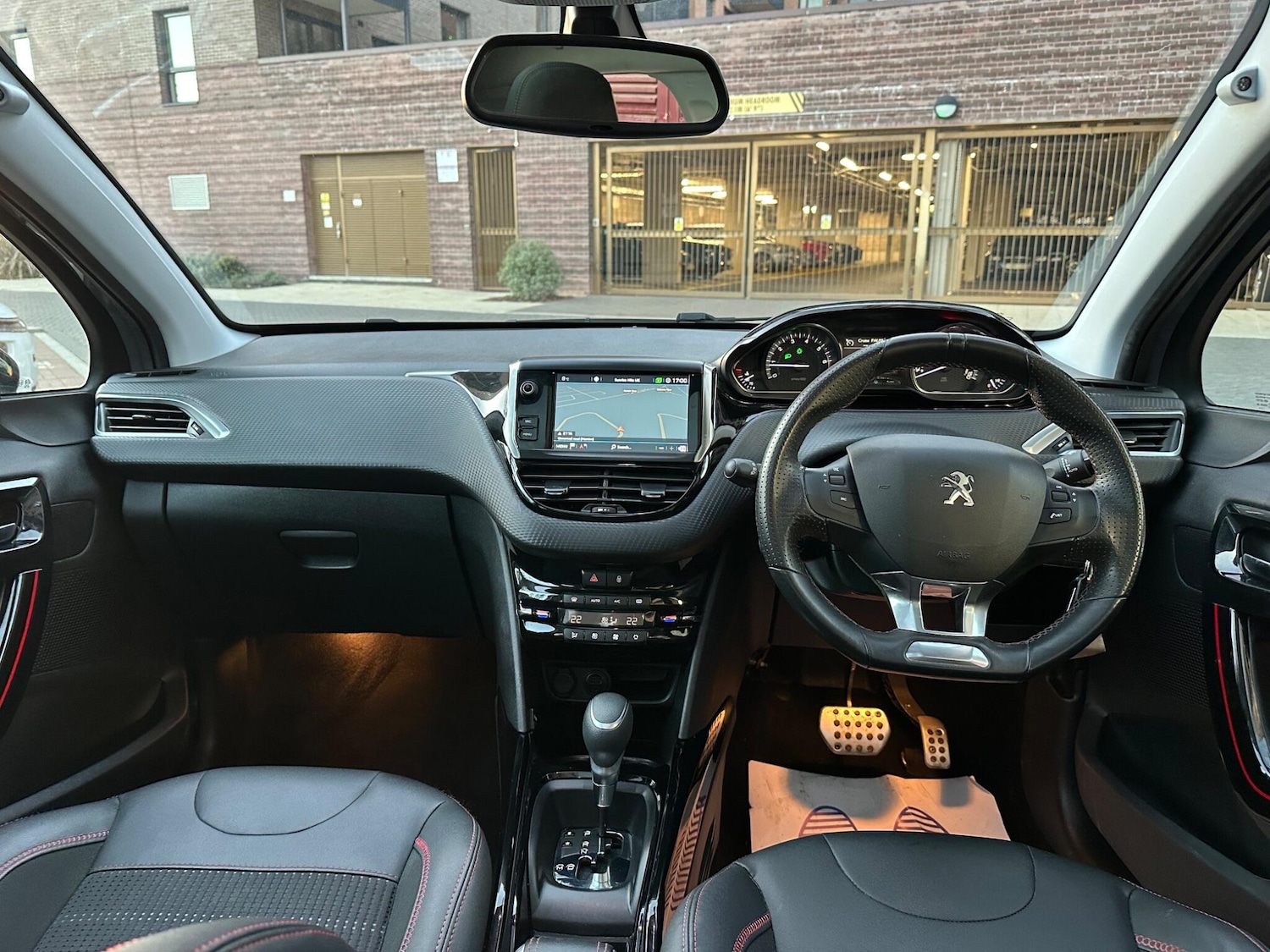 Used Peugeot 2008 2018 for sale - 76608207: Photo 25