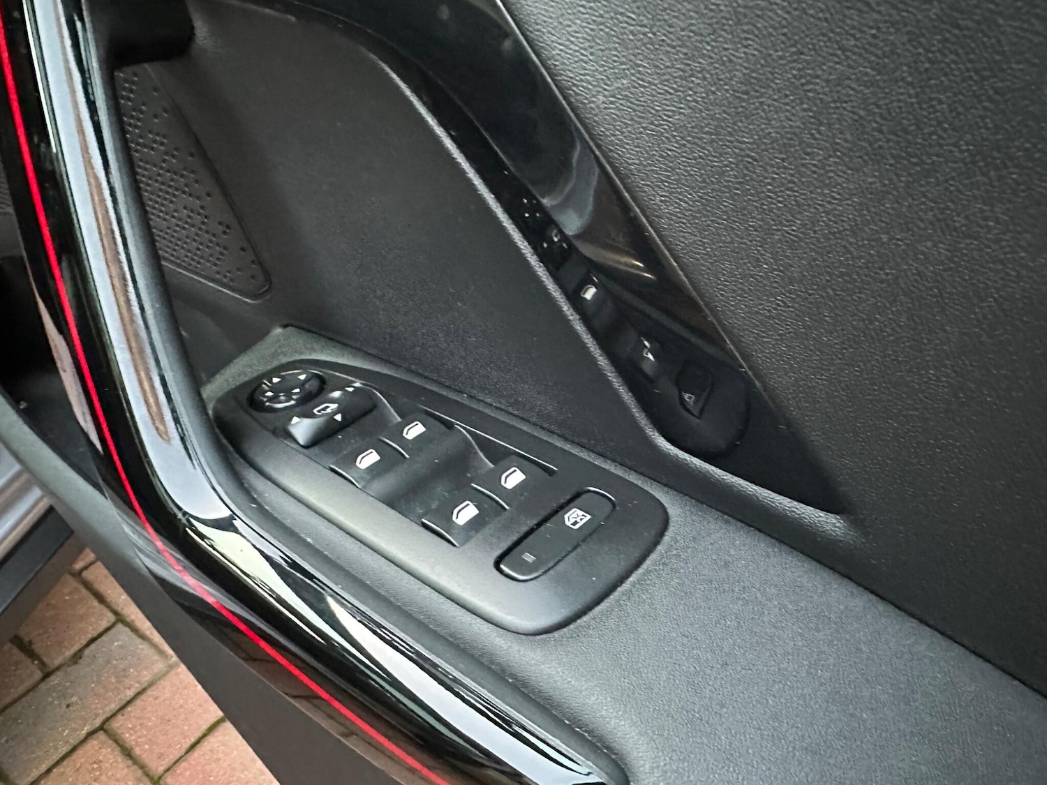 Used Peugeot 2008 2018 for sale - 76608207: Photo 33